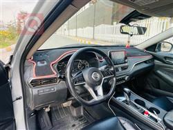 نيسان ألتيما